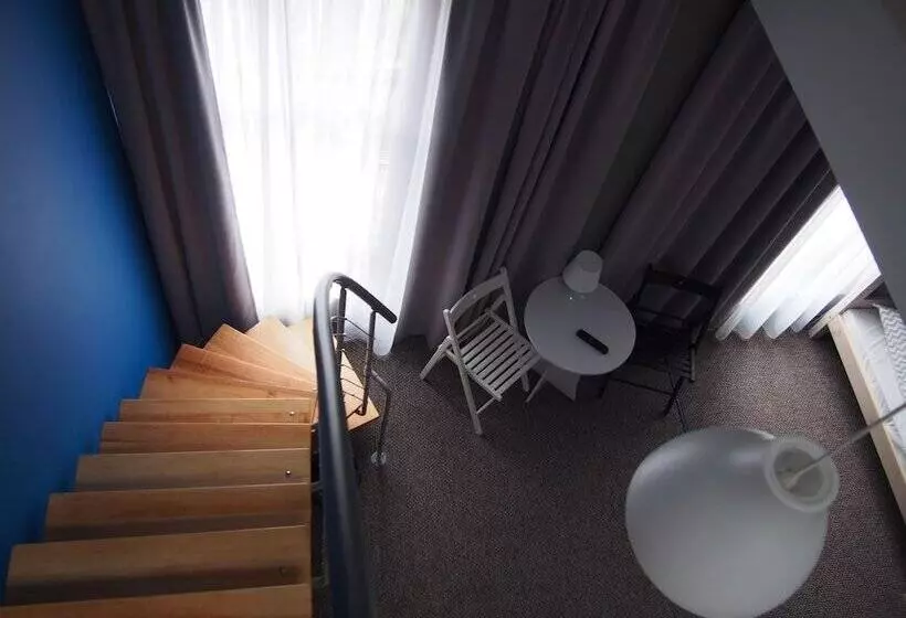 Moon Hostel Poznań