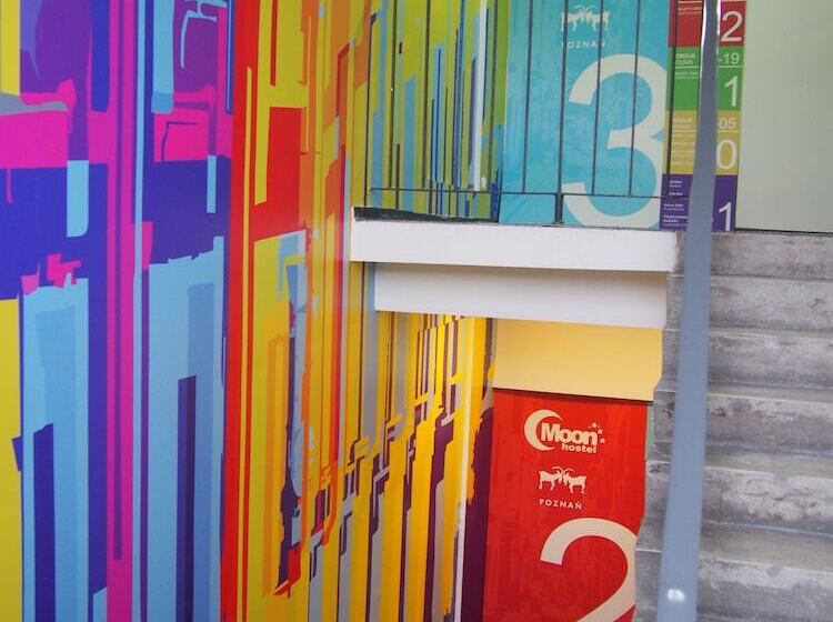 Moon Hostel Poznań