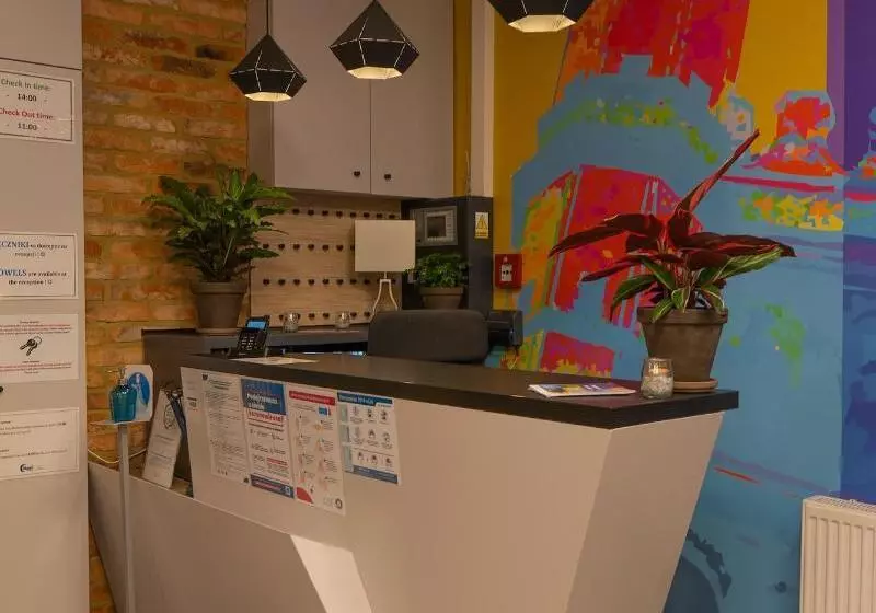 Moon Hostel Poznań