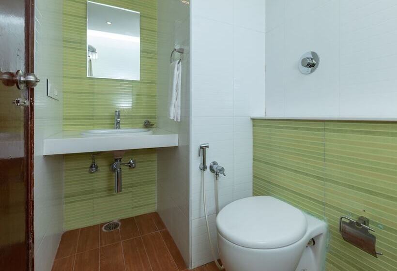 Capital O 16891 Klase Hotels