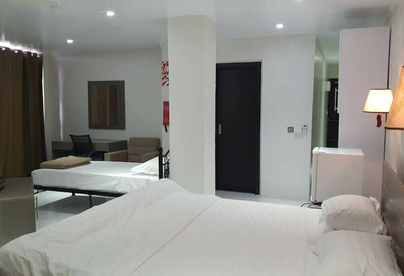 Galaxy Hotels & Apartments