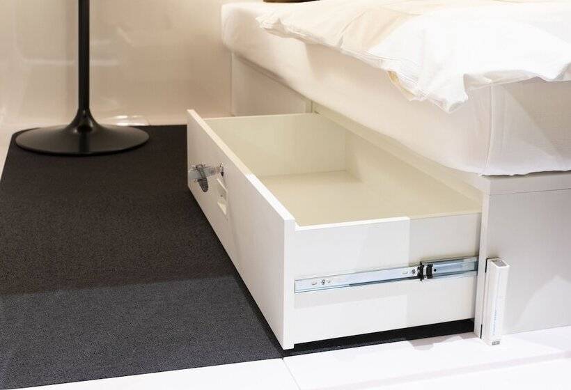 カプセルホテル First Cabin Niseko