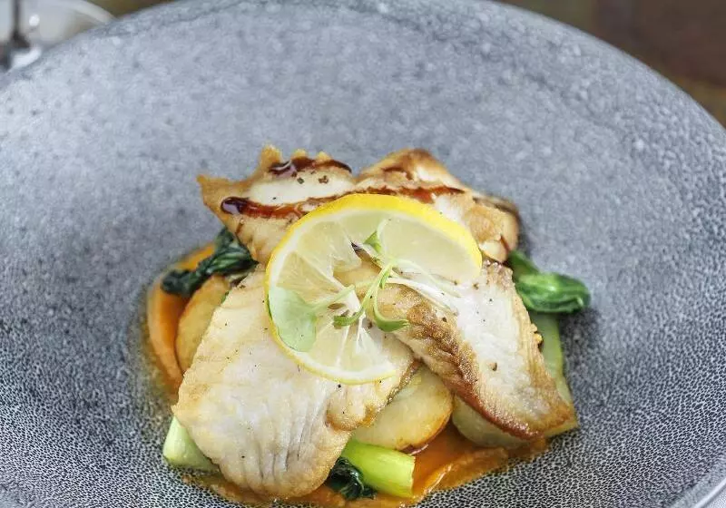 Hidden Lake Hotel & Apartments