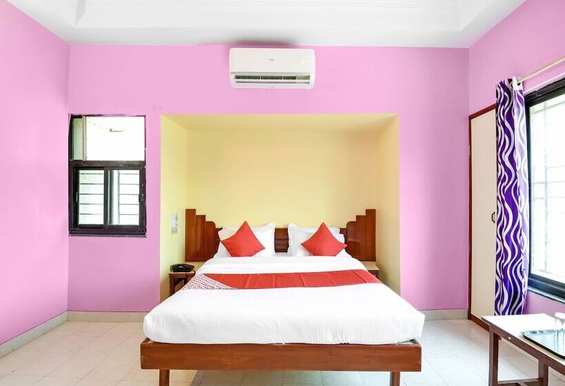 בית מלון כפרי Kala Laxmi Executive By Oyo Rooms