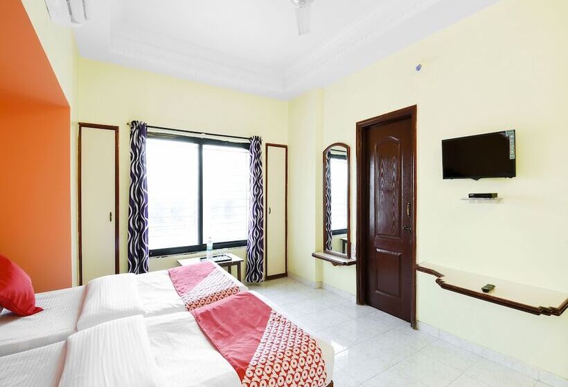 בית מלון כפרי Kala Laxmi Executive By Oyo Rooms