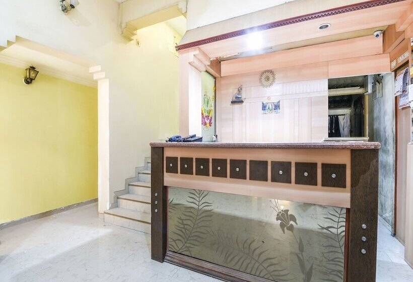 בית מלון כפרי Kala Laxmi Executive By Oyo Rooms