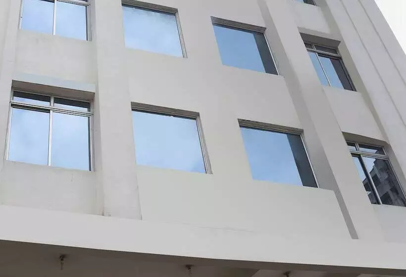 Hôtel Laavish