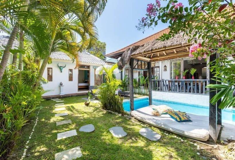 Seminyak Seagrass Villa