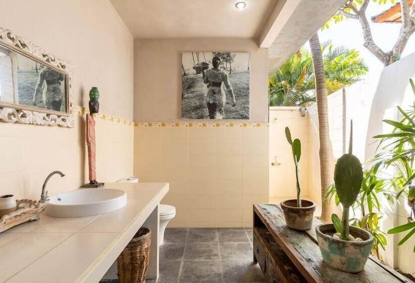 Seminyak Seagrass Villa