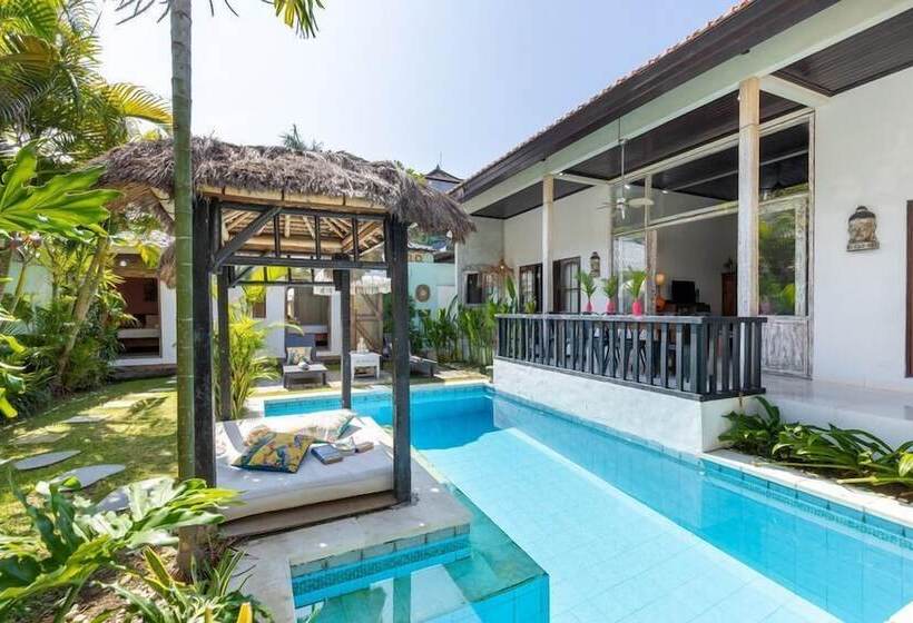Seminyak Seagrass Villa