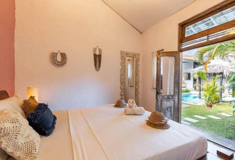 Seminyak Seagrass Villa