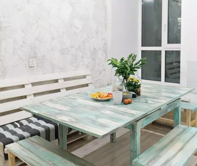 Wanderlust   Hostel