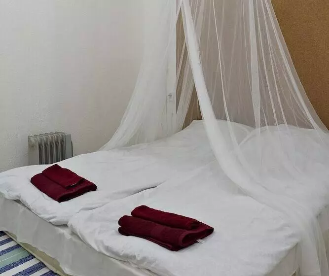 Wanderlust   Hostel