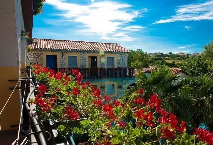 Apartments Paradis