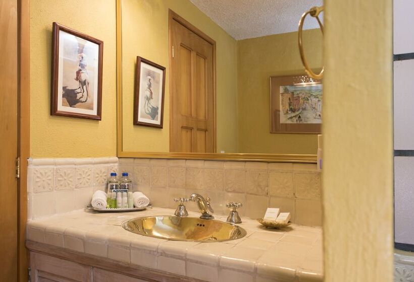 تختخواب و صبحانه Casa Calderoni