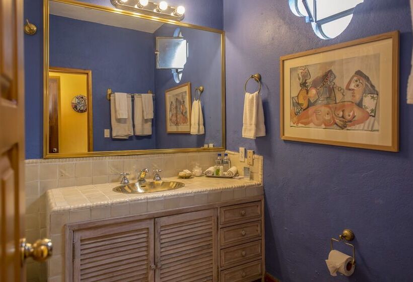 تختخواب و صبحانه Casa Calderoni