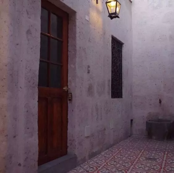 تختخواب و صبحانه Casona De Asis