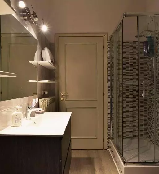 تختخواب و صبحانه Room & Breakfast Canalino 21