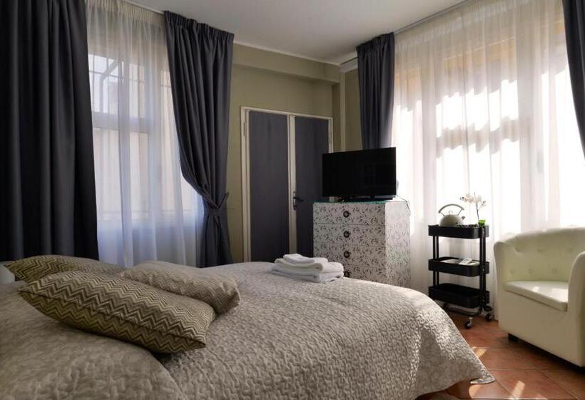Bed and Breakfast Room & Breakfast Canalino 21