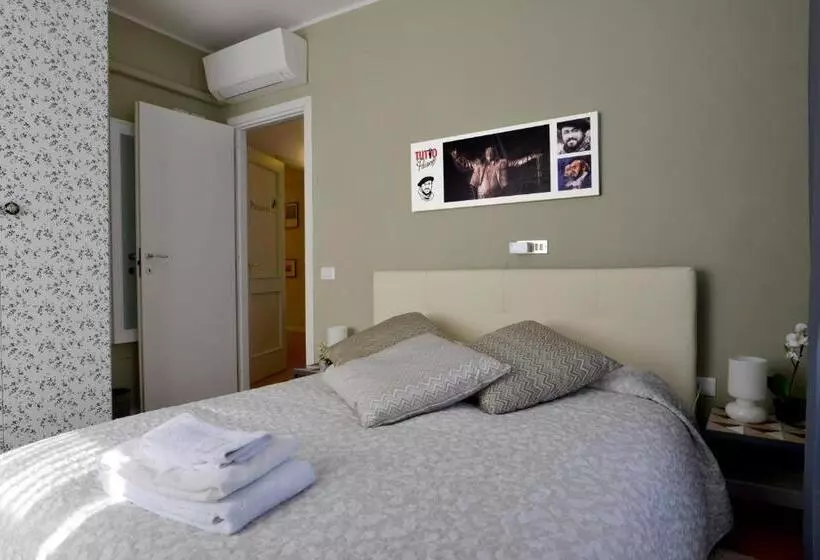 تختخواب و صبحانه Room & Breakfast Canalino 21