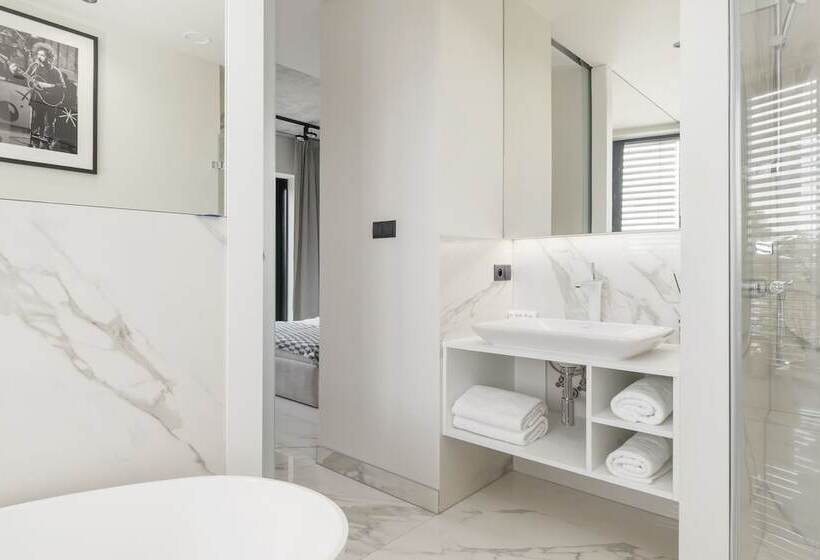 Centro Design Apartments Półwiejska