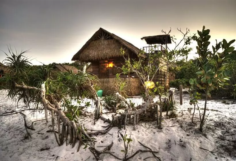 Hotelli Greenblue Beach Bungalow Resort