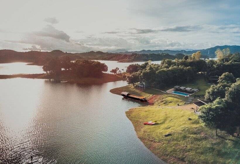 فندق Green View Resort