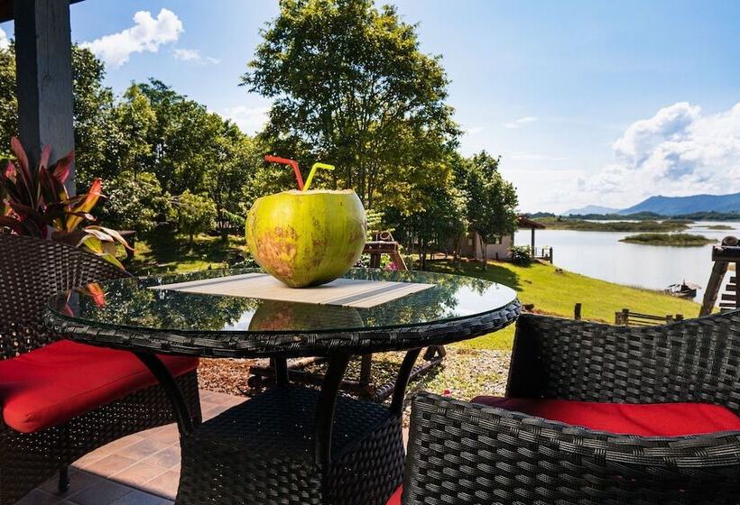 فندق Green View Resort