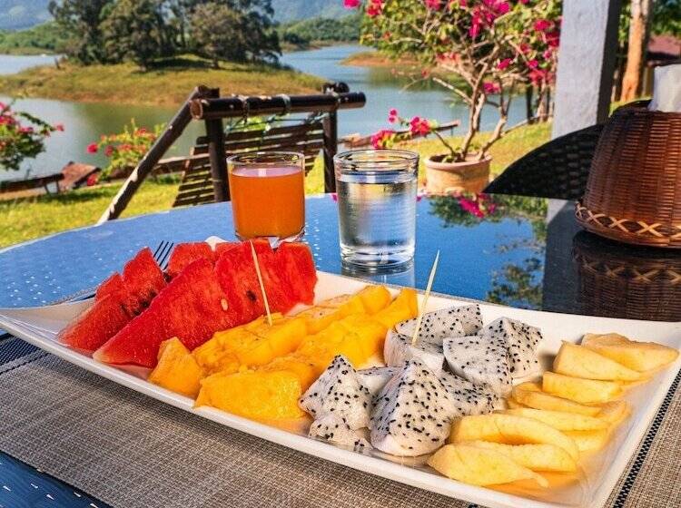 فندق Green View Resort