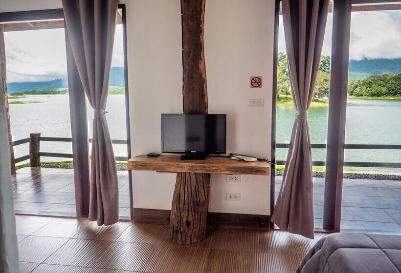 فندق Green View Resort