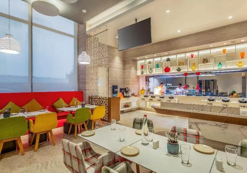 ホテル Ibis Kolkata Rajarhat   An Accor Brand