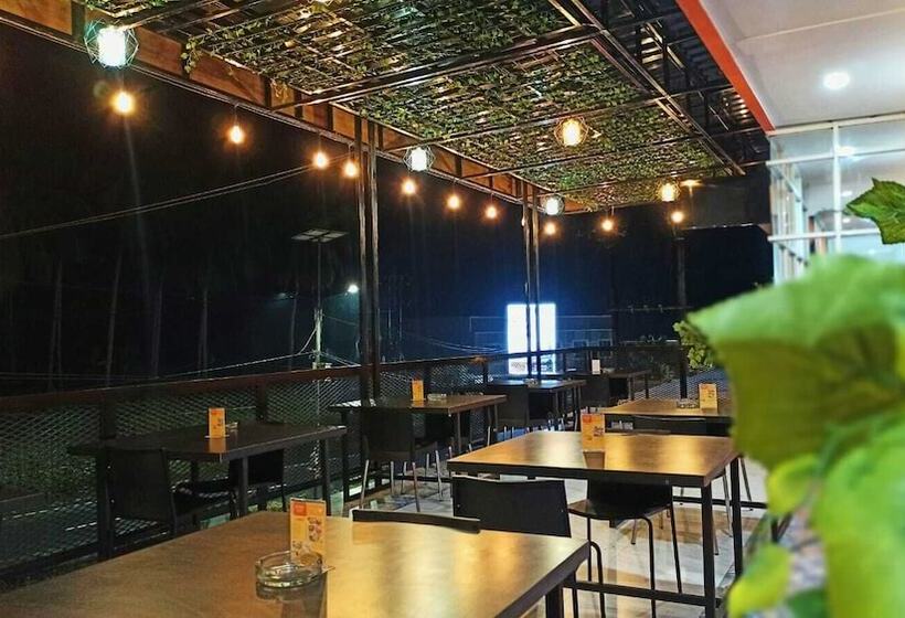 호텔 Mel's Inn Manado