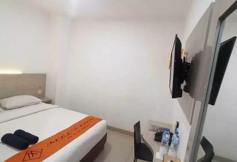 ホテル Mel's Inn Manado