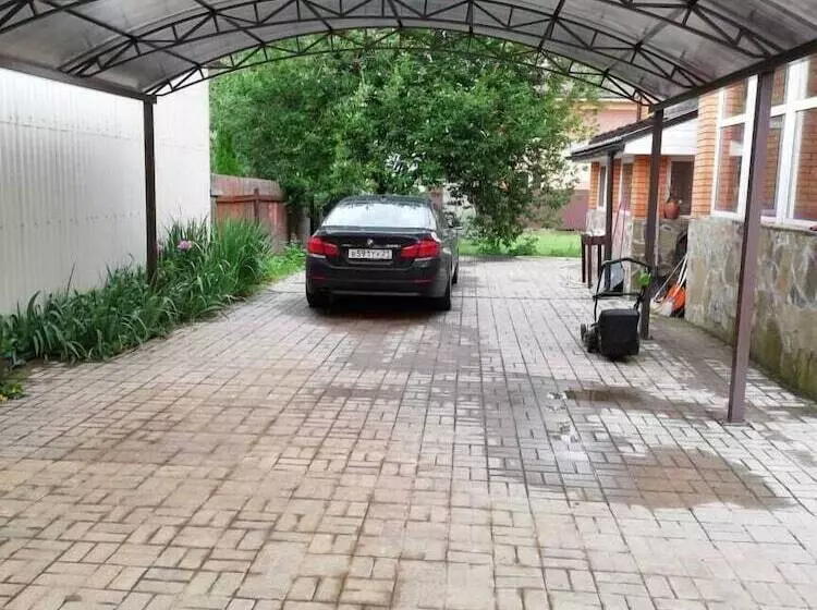 هتل Tiara Domodedovo Guest House