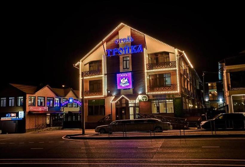 בית מלון כפרי Atlant Sky