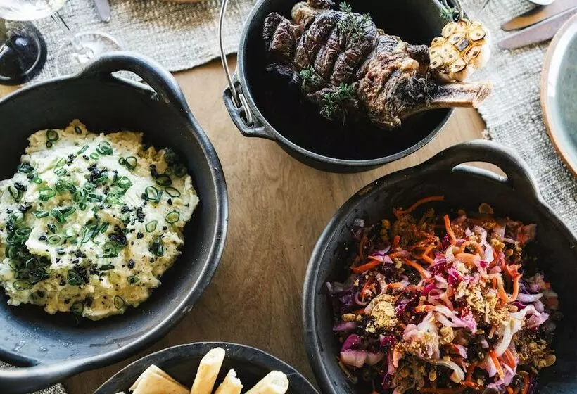 هتل Zannier Omaanda