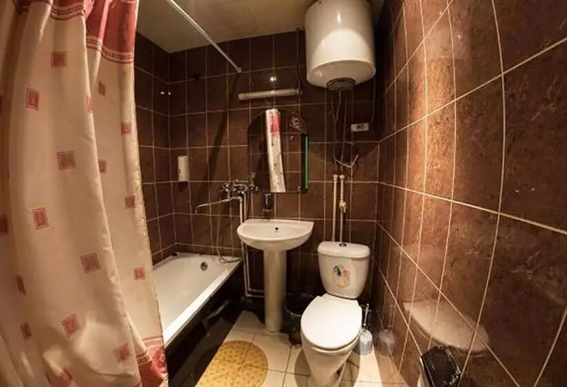 پانسیون Tysacha I Odna Noch