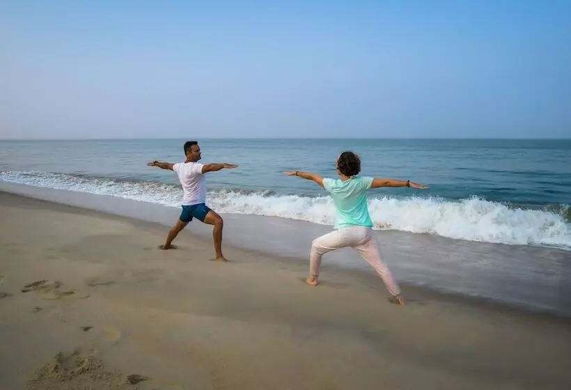 Hotelli Amritara A Beach Symphony