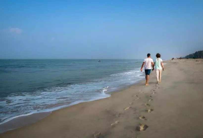 Hotelli Amritara A Beach Symphony