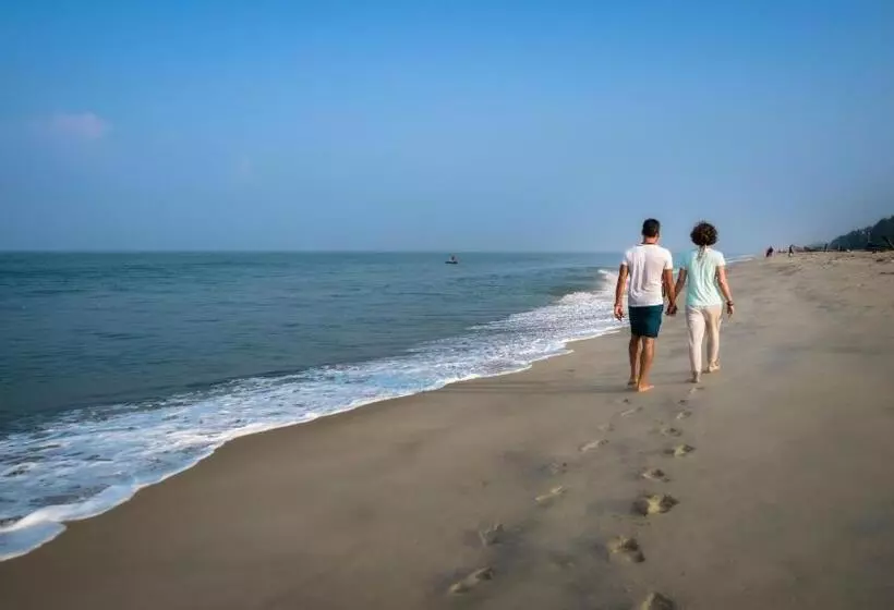 Hotelli Amritara A Beach Symphony