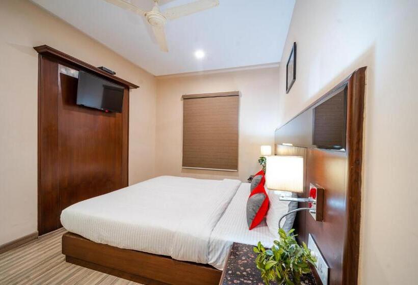 هتل Eco Stay By Playsales