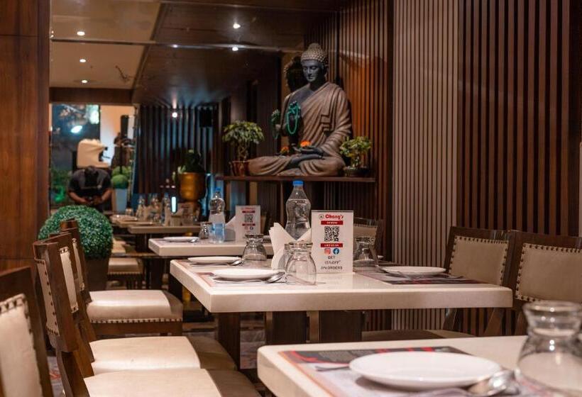 هتل Eco Stay By Playsales