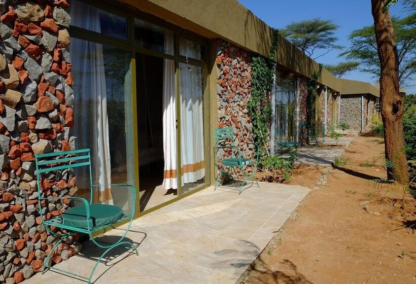 هتل Emerald Lodge Turmi