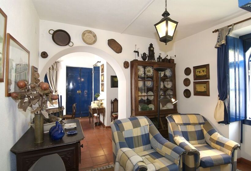 هتل Quinta De Coalhos Th