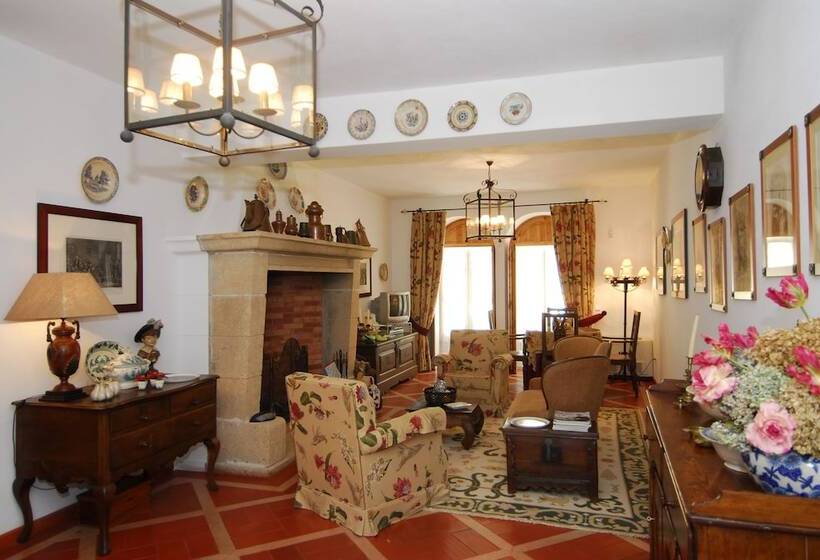 هتل Quinta De Coalhos Th