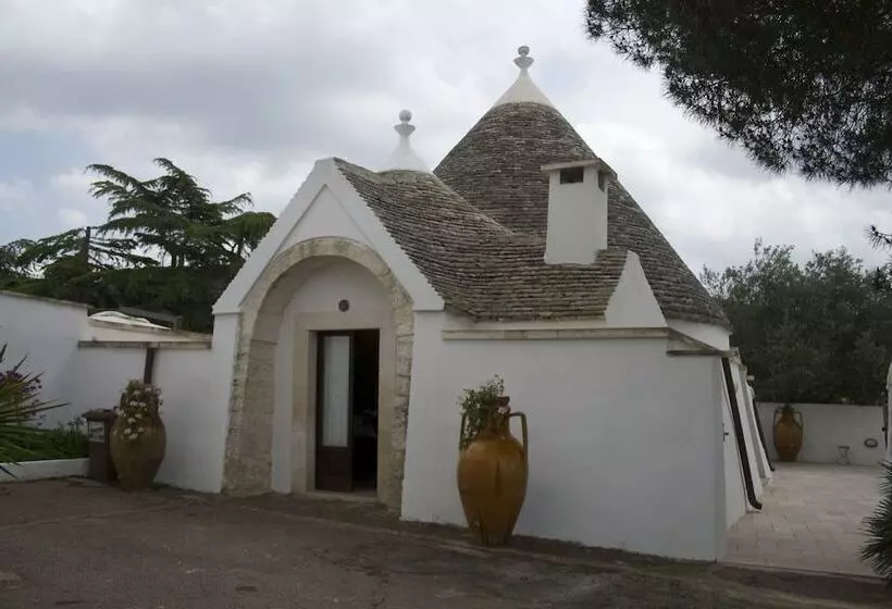 Maaseutuhotelli Masseria Pilano
