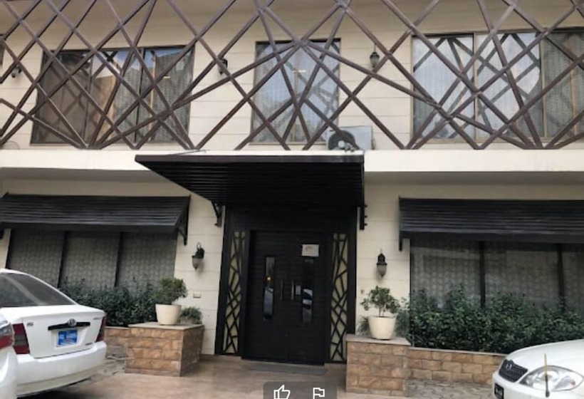 Hotel Shelton Rezidor Swat