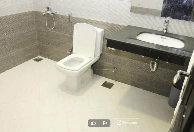 Hotel Shelton Rezidor Swat