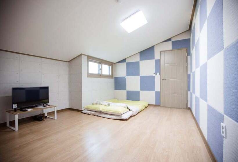 Kirin Guesthouse Hostel