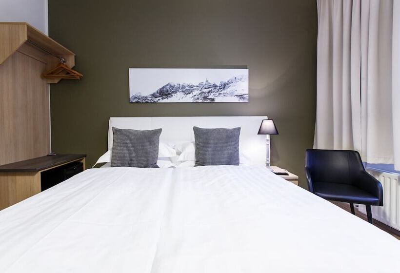 پانسیون Centrum